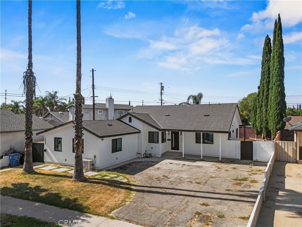 14862 Envoy Street - Photo 1