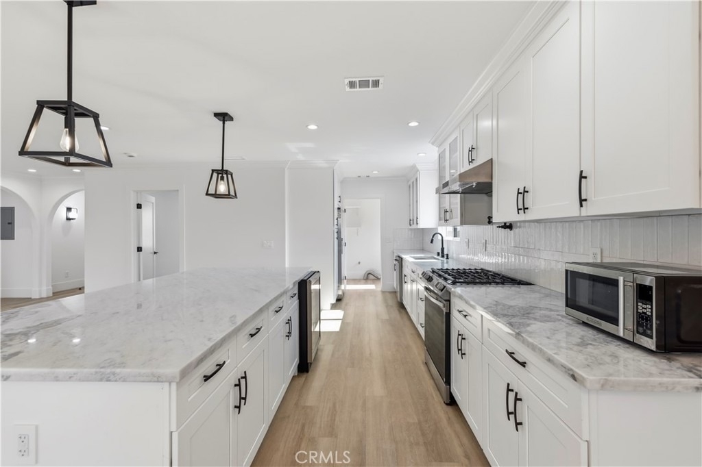 14862 Envoy Street - Photo 11