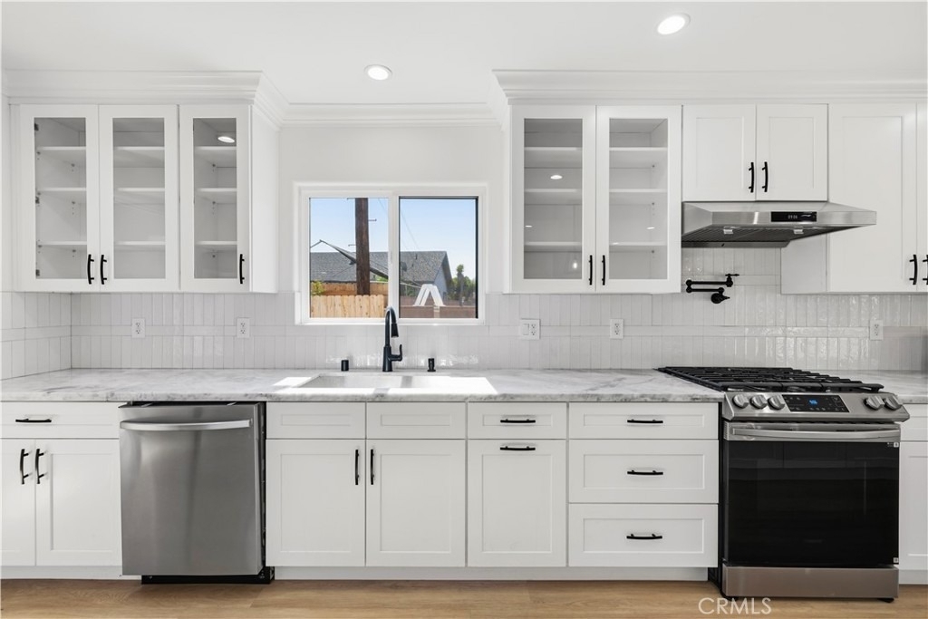 14862 Envoy Street - Photo 10