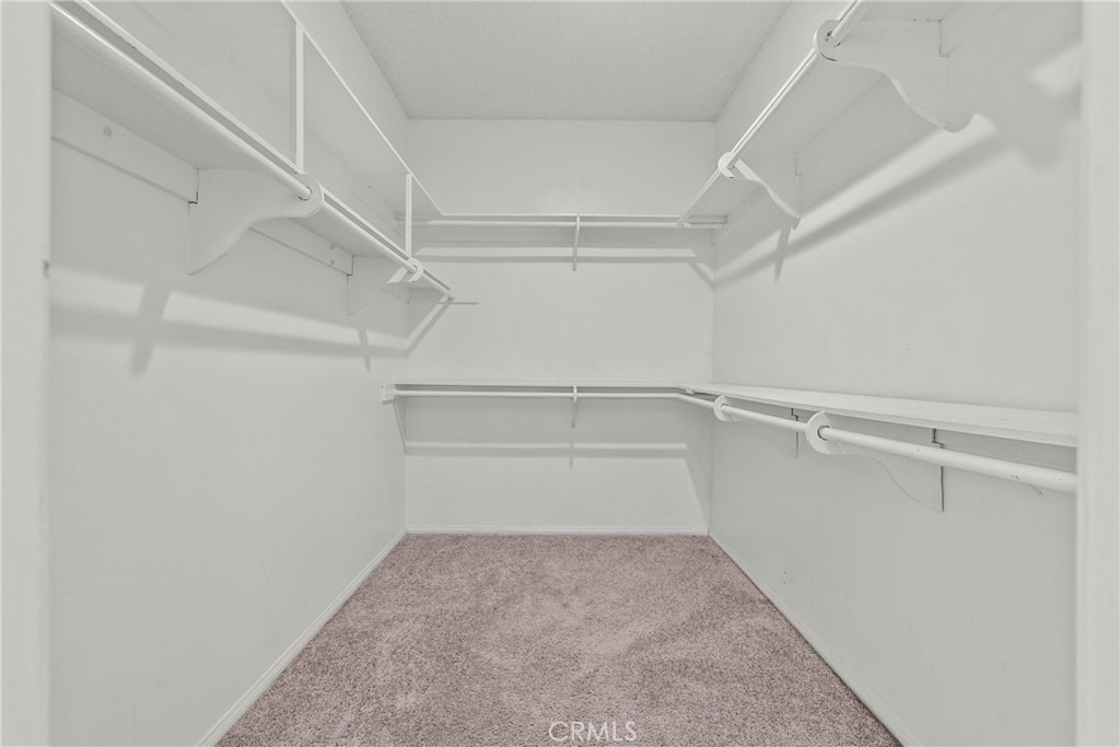 12540 Burbank - Photo 5