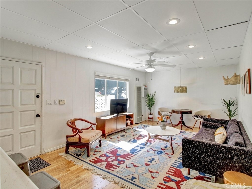 2932 Ledgewood Drive - Photo 2