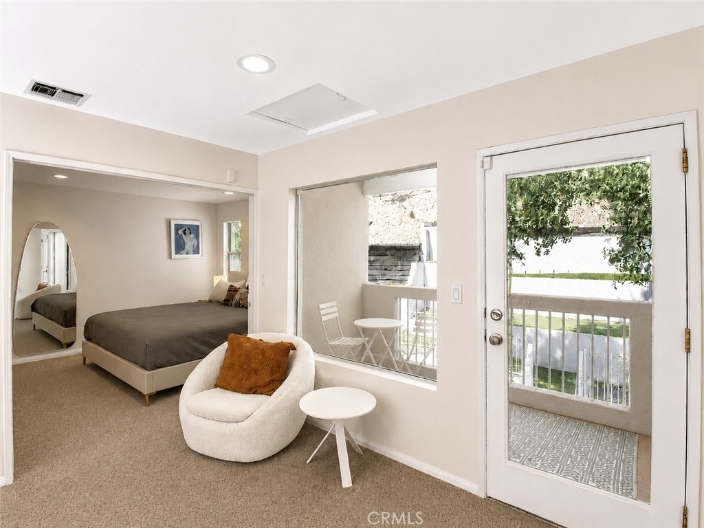 2932 Ledgewood Drive - Photo 4