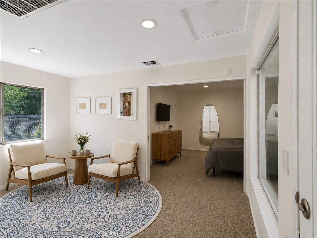 2932 Ledgewood Drive - Photo 5
