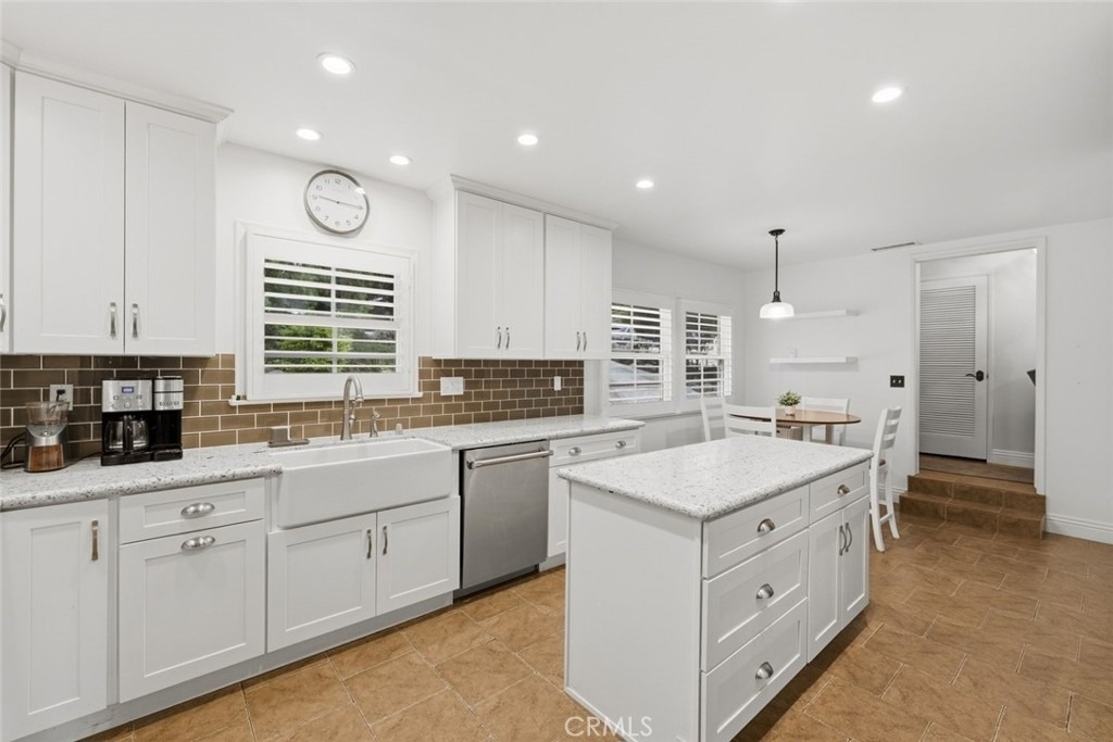 598 Encino Vista - Photo 1