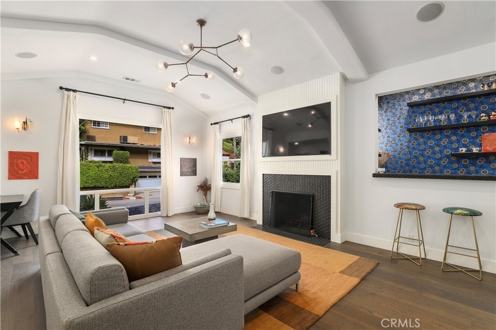 1633 N Beverly Drive - Photo 1