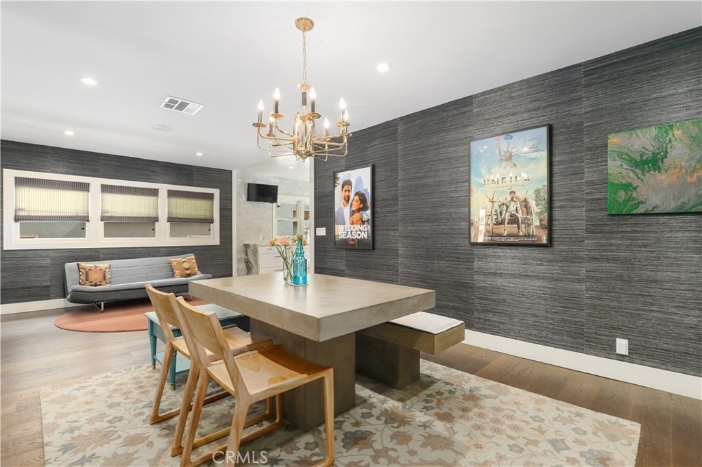 1633 N Beverly Drive - Photo 4