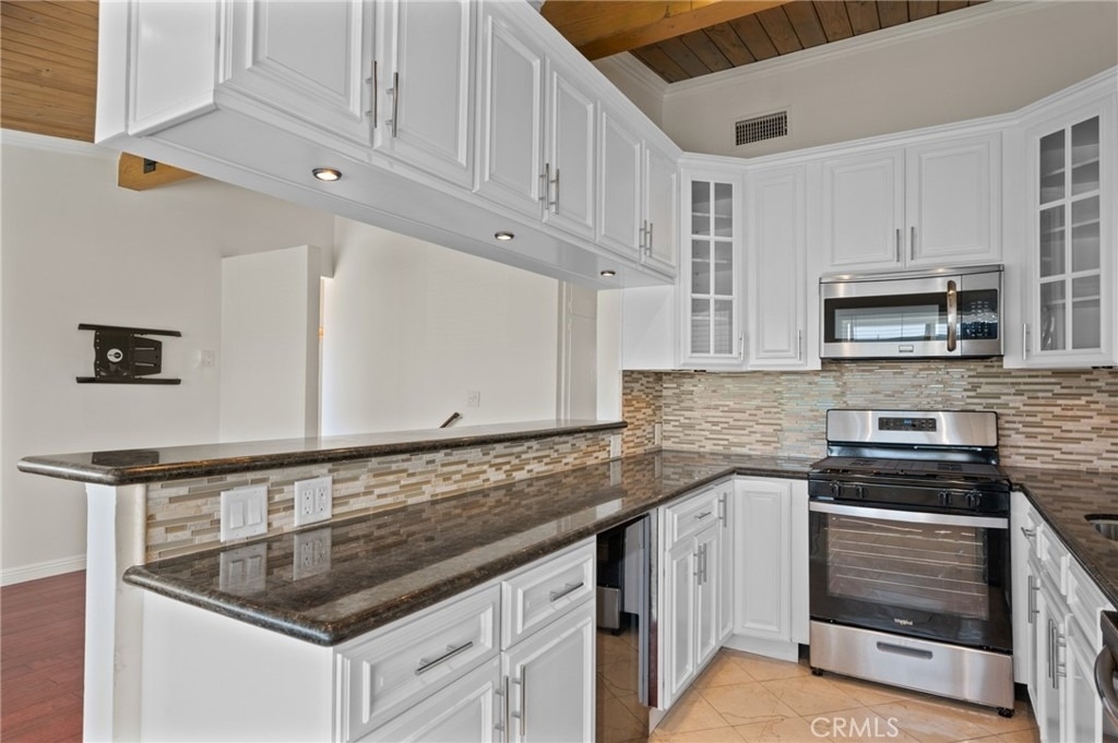 648 Loma - Photo 14