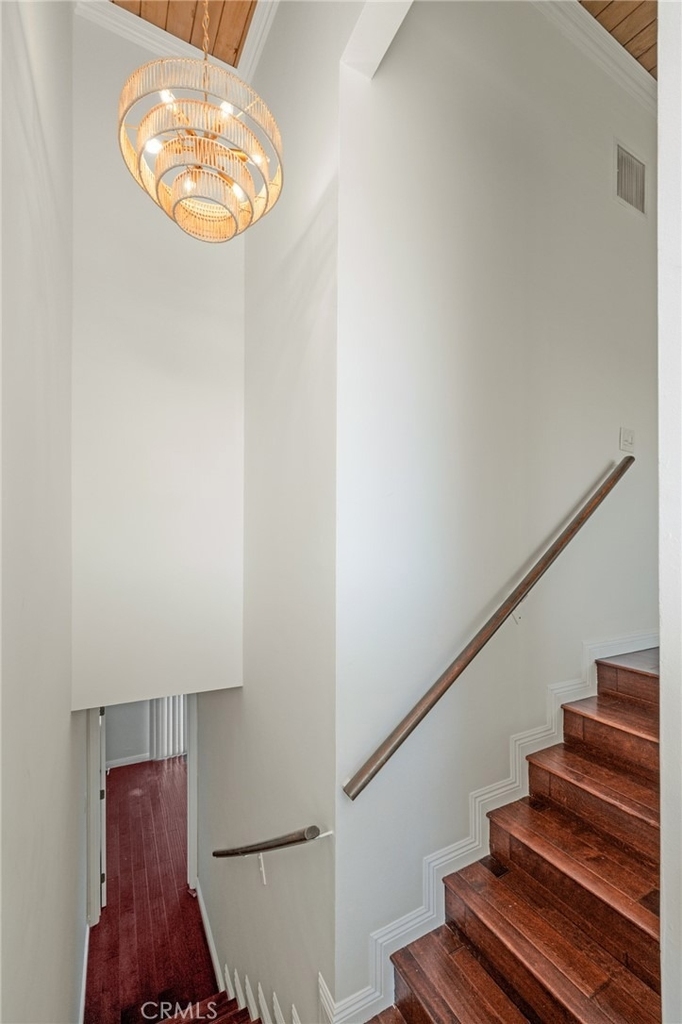648 Loma - Photo 6