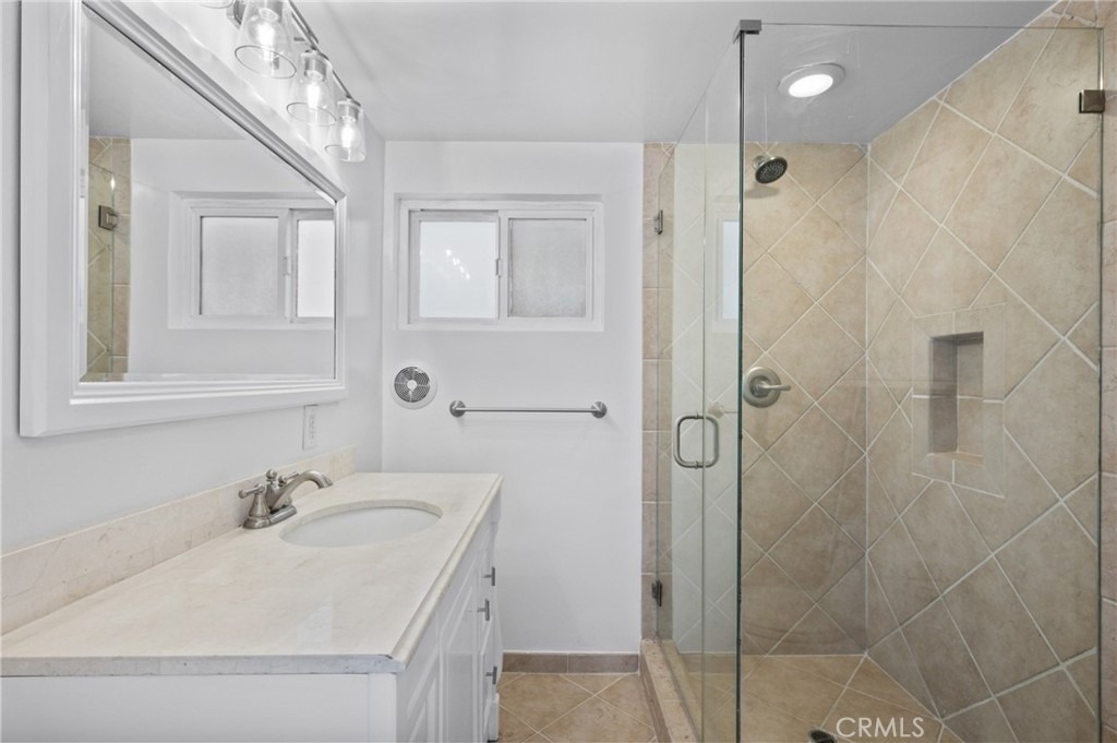 648 Loma - Photo 23