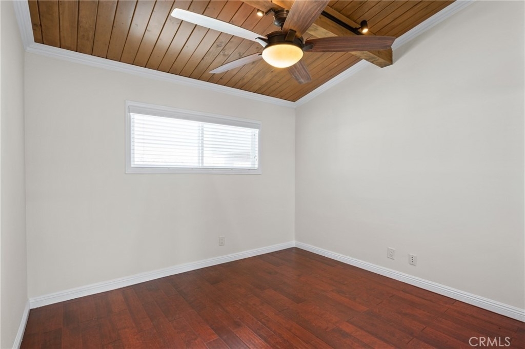 648 Loma - Photo 15