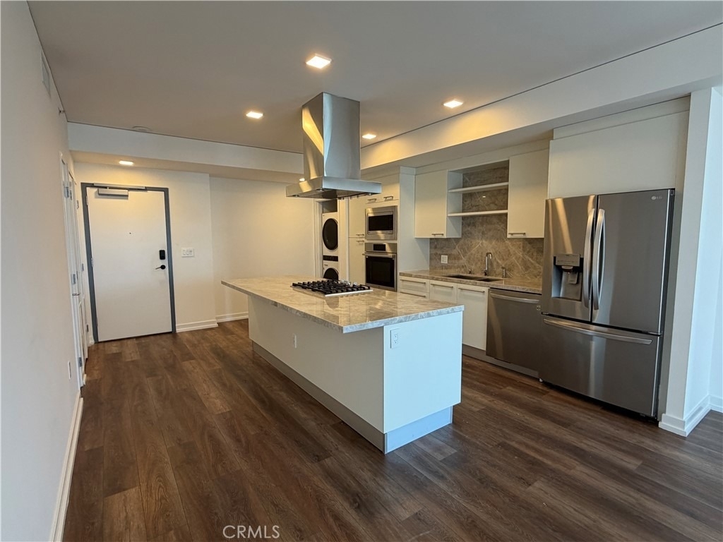9 Macarthur Place, N. Unit 904 - Photo 5