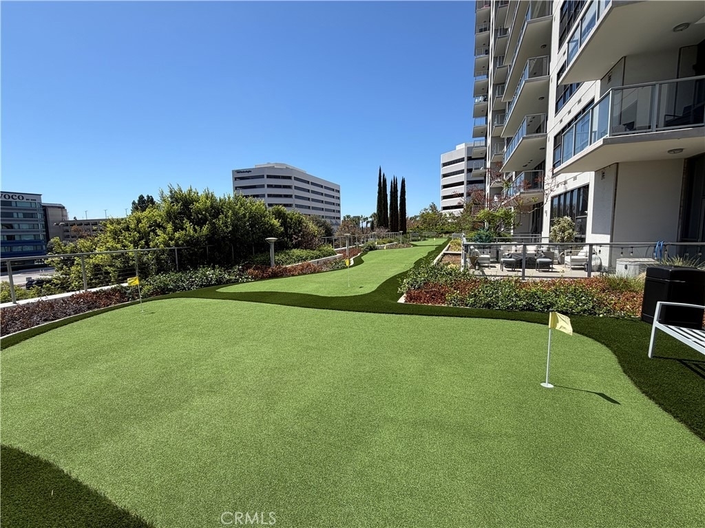 9 Macarthur Place, N. Unit 904 - Photo 1
