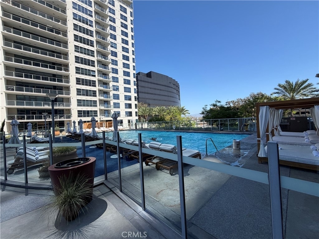 9 Macarthur Place, N. Unit 904 - Photo 0