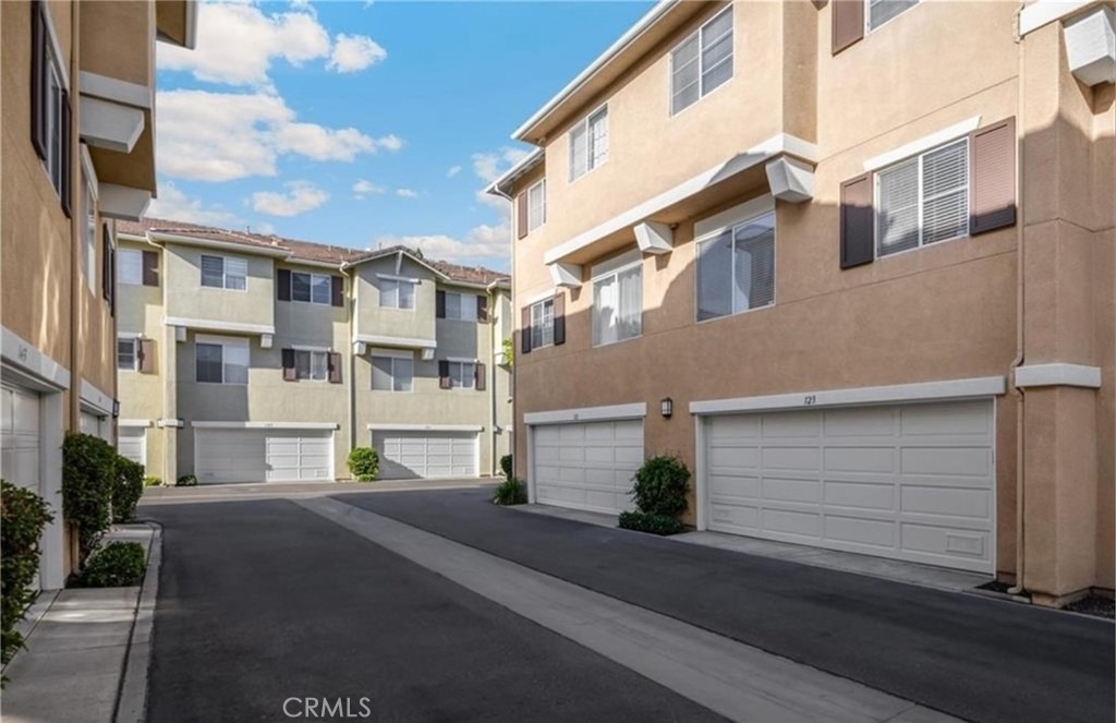 123 S Orange Ave - Photo 37