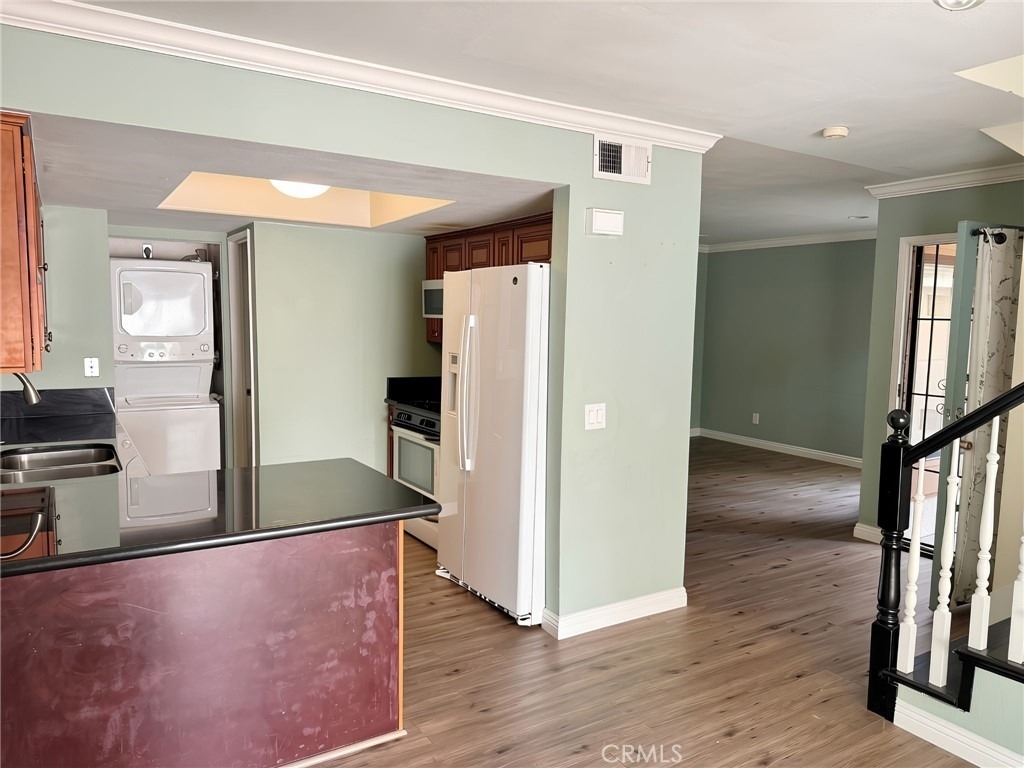 2350 Sutter - Photo 3