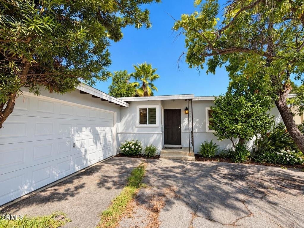 7616 Greg Avenue - Photo 0