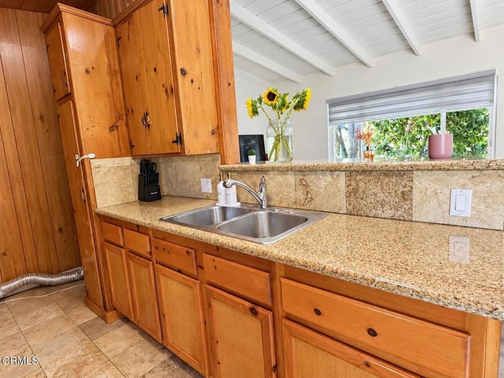 7616 Greg Avenue - Photo 11
