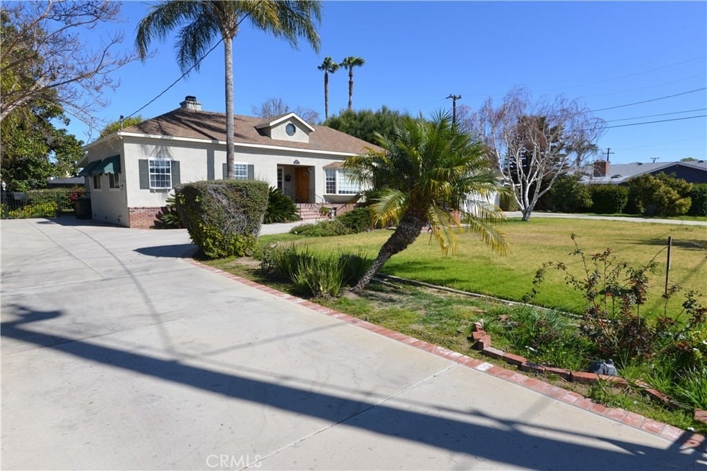 3061 Madison - Photo 1