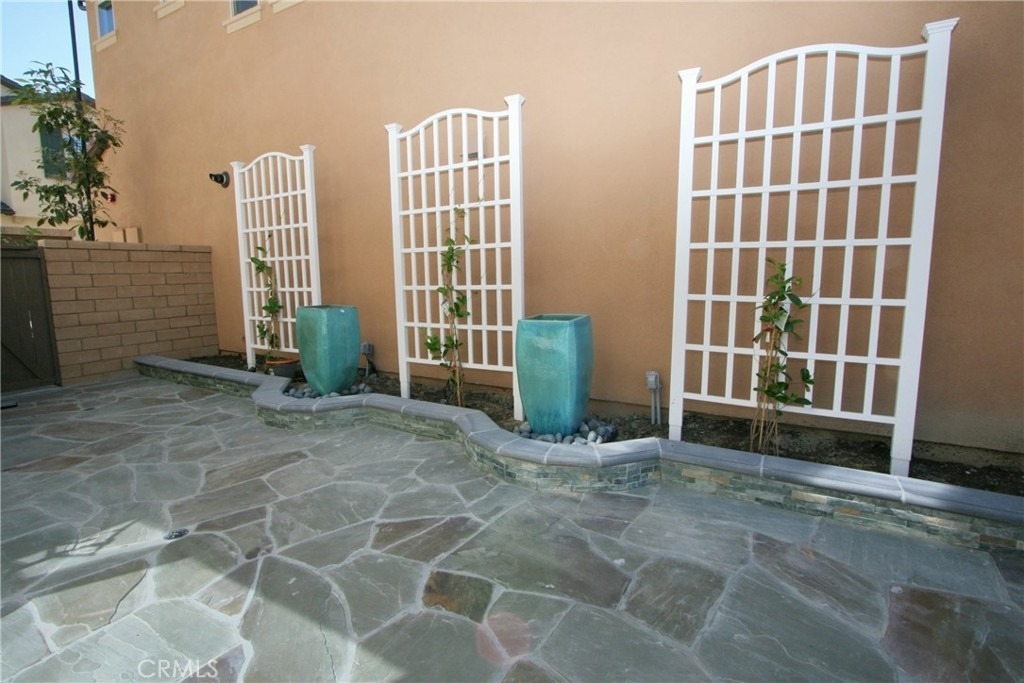 92 Fuchsia - Photo 16