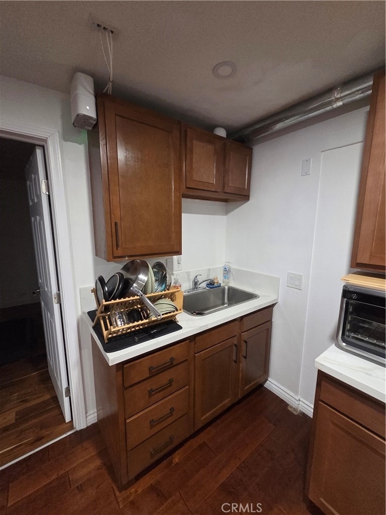 1710 E Fruit Street - Photo 5