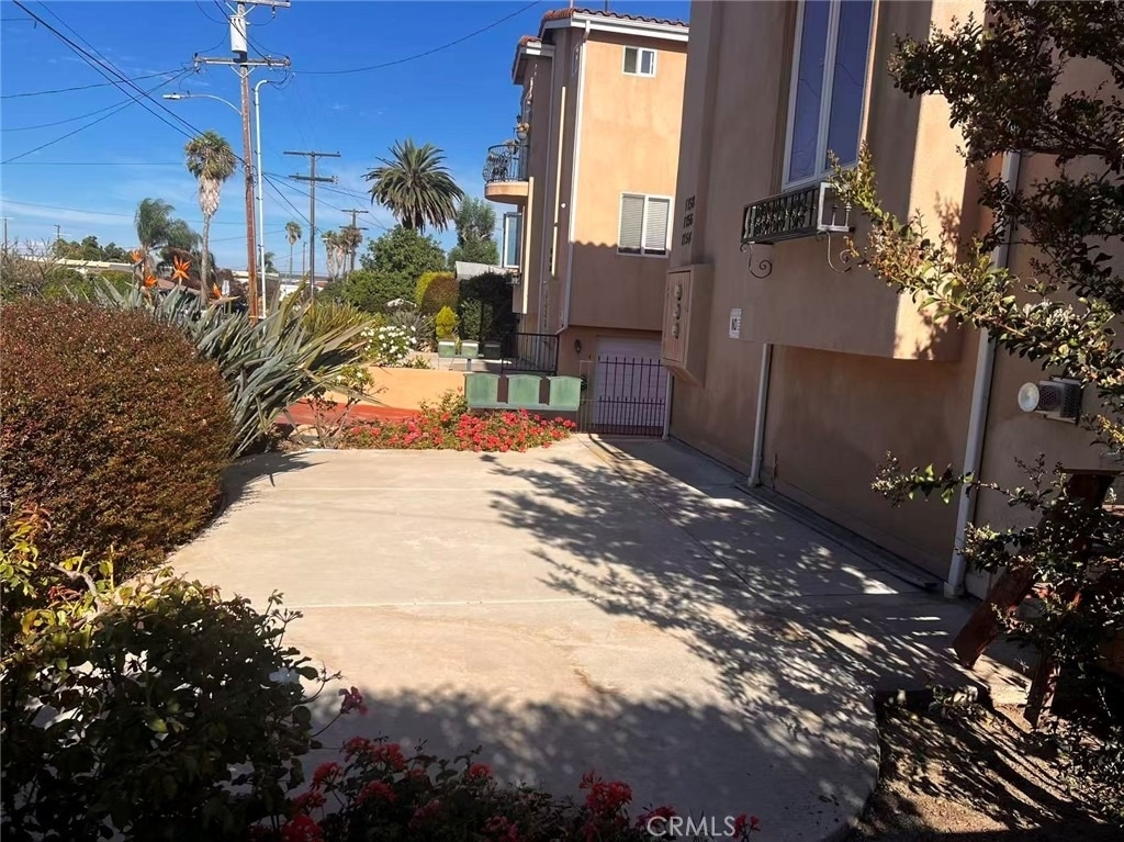 1754 257th Street - Photo 3