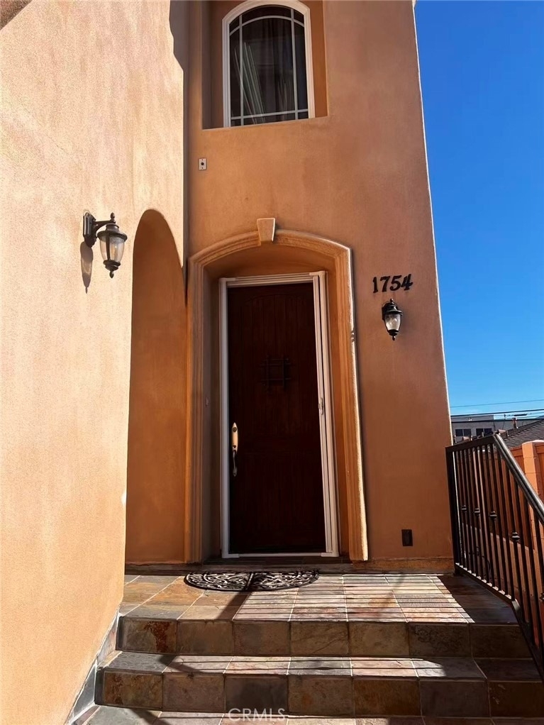 1754 257th Street - Photo 4