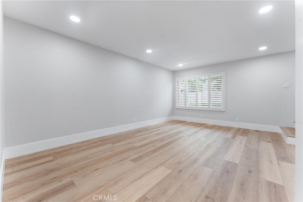 44 Elksford Avenue - Photo 12