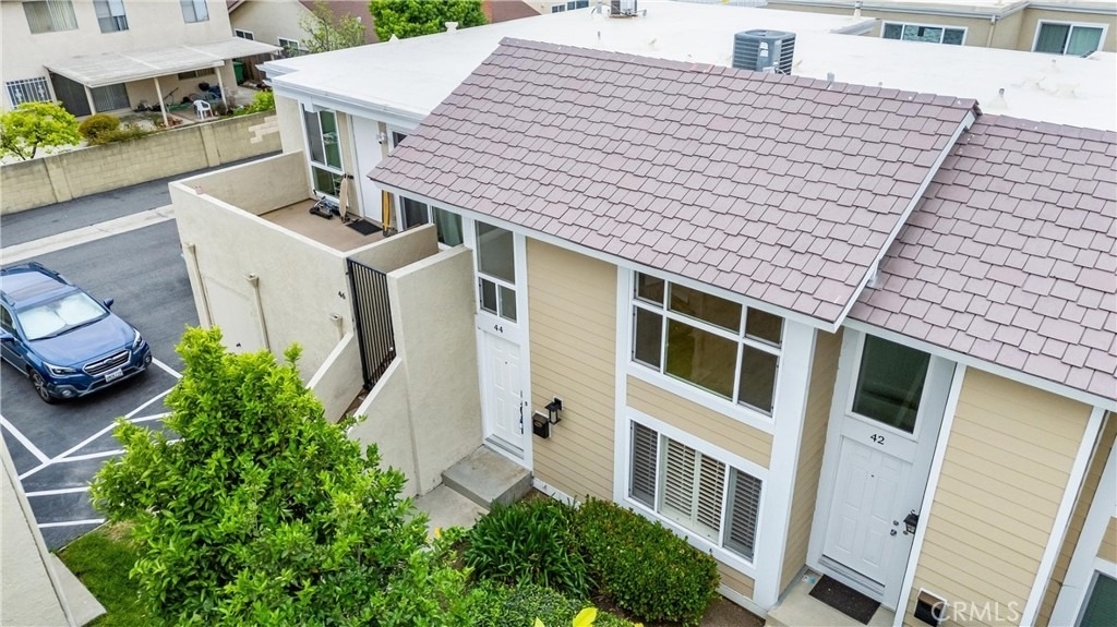 44 Elksford Avenue - Photo 0