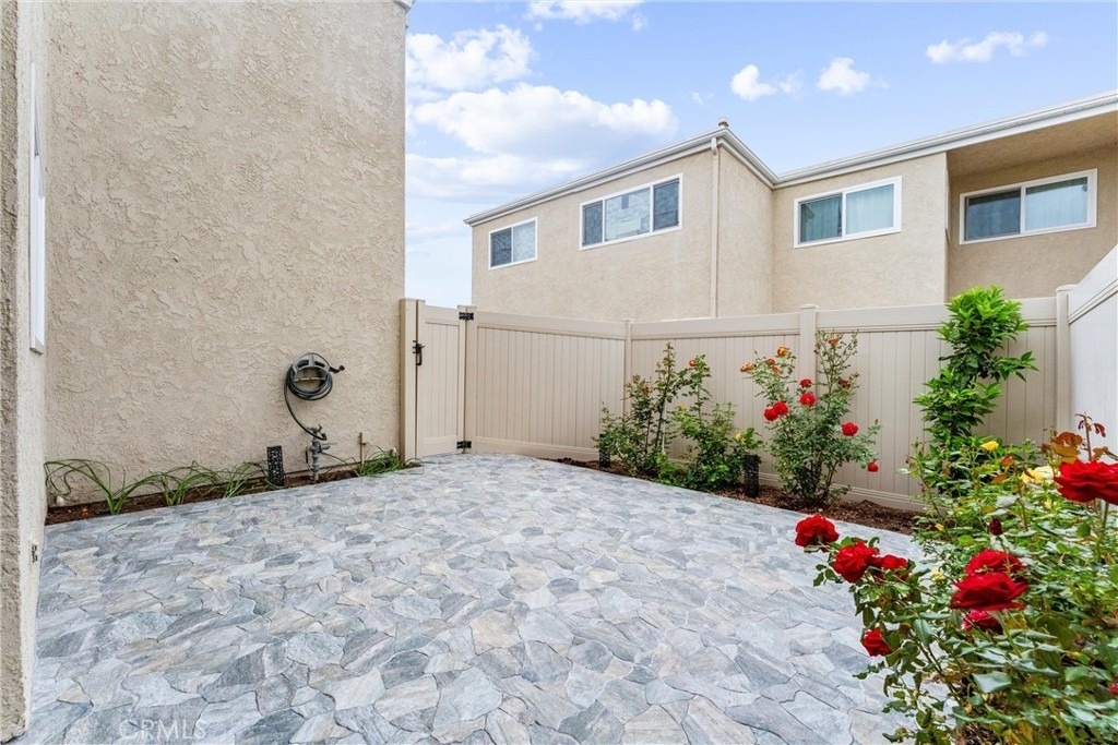 44 Elksford Avenue - Photo 3