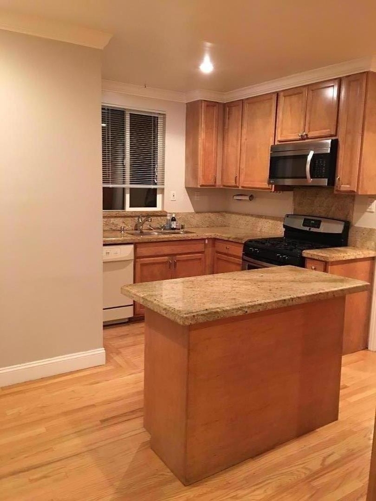 109 Hickory Lane - Photo 3