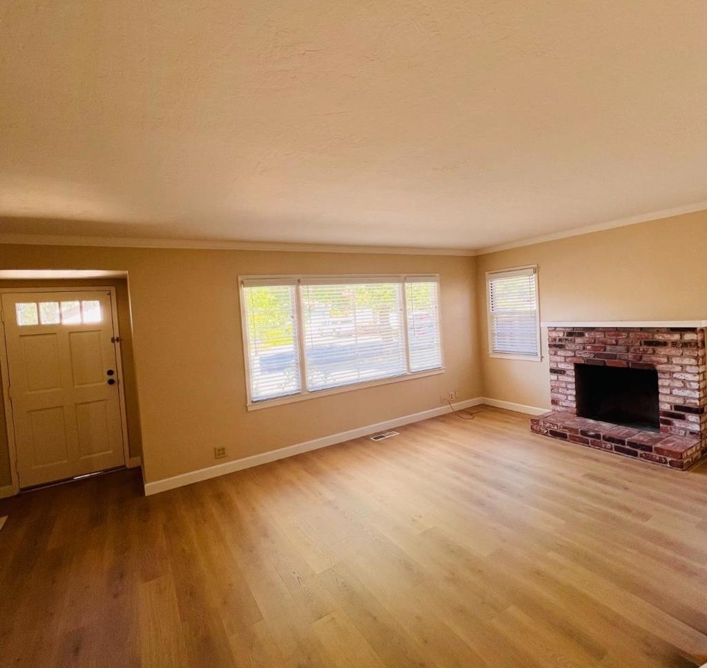 244 Brooklyn Avenue - Photo 1
