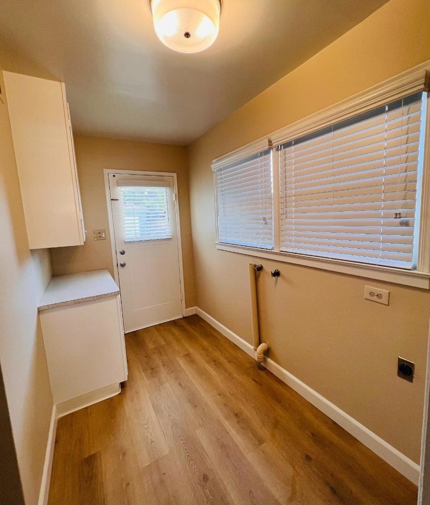 244 Brooklyn Avenue - Photo 7