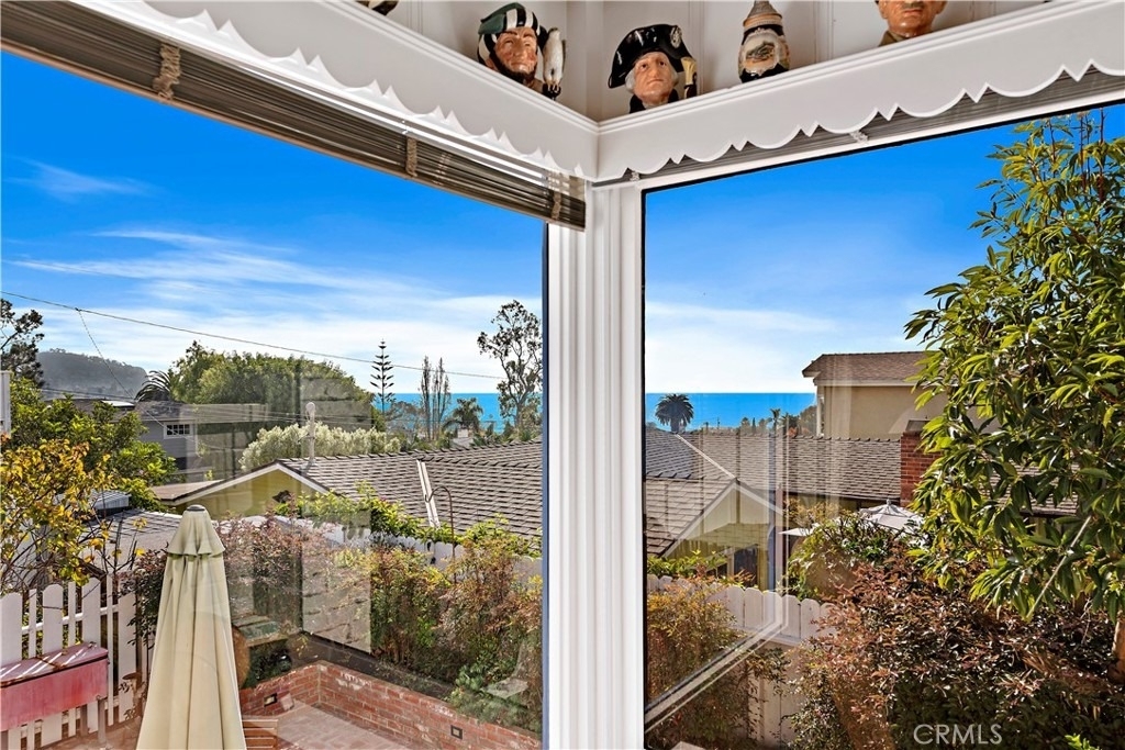 483 Aster Street - Photo 1