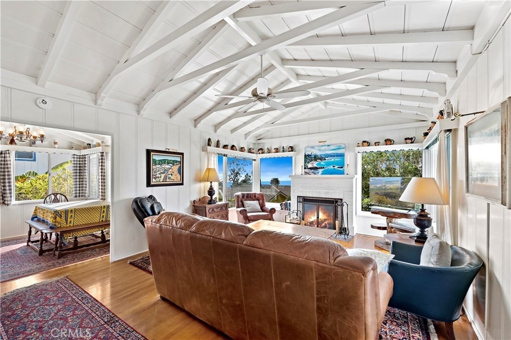 483 Aster Street - Photo 2