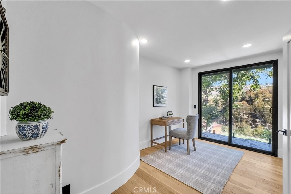 2241 Avenida Salvador - Photo 15