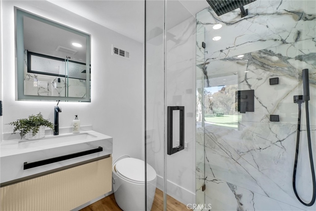 2241 Avenida Salvador - Photo 25