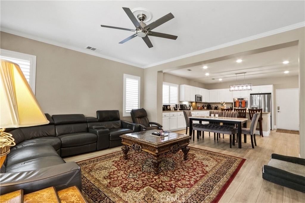 13713 Turf Paradise - Photo 14
