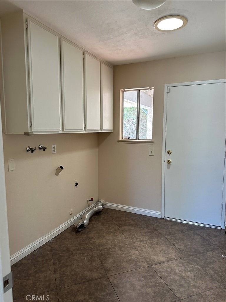 538 Iris Street - Photo 14