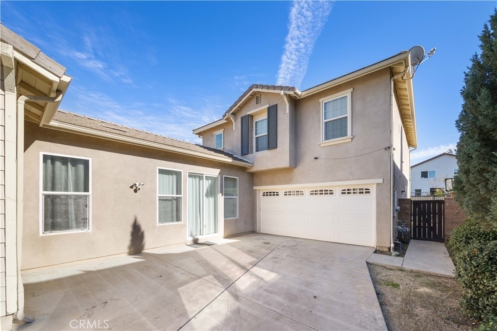 25090 Acorn Court - Photo 1