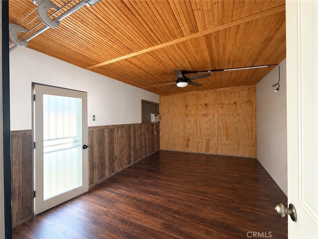 11252 Bellaire Street - Photo 9