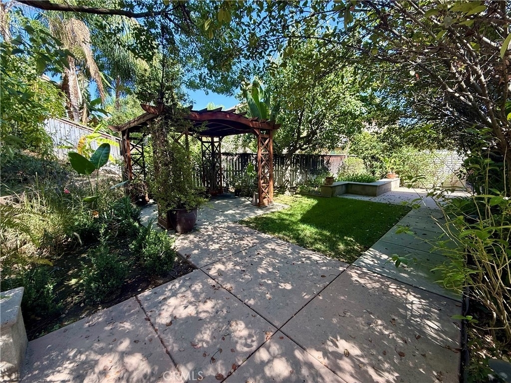 11408 Figtree Terrace - Photo 33
