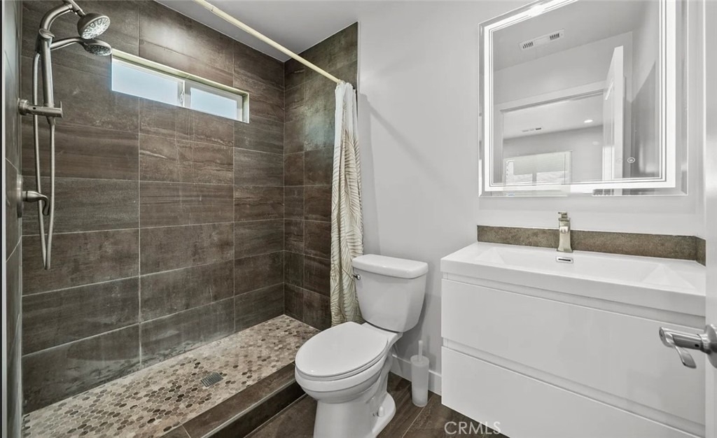 1525 N Screenland Drive - Photo 8