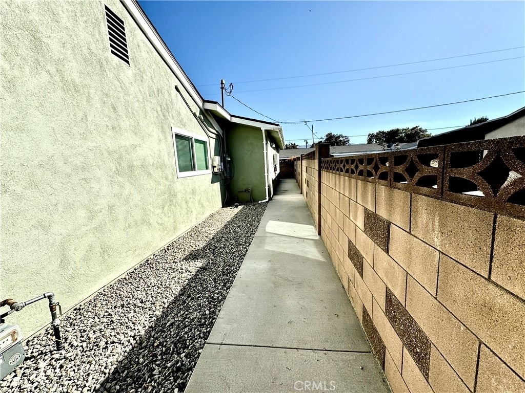 1806 Kearney Ave. - Photo 1