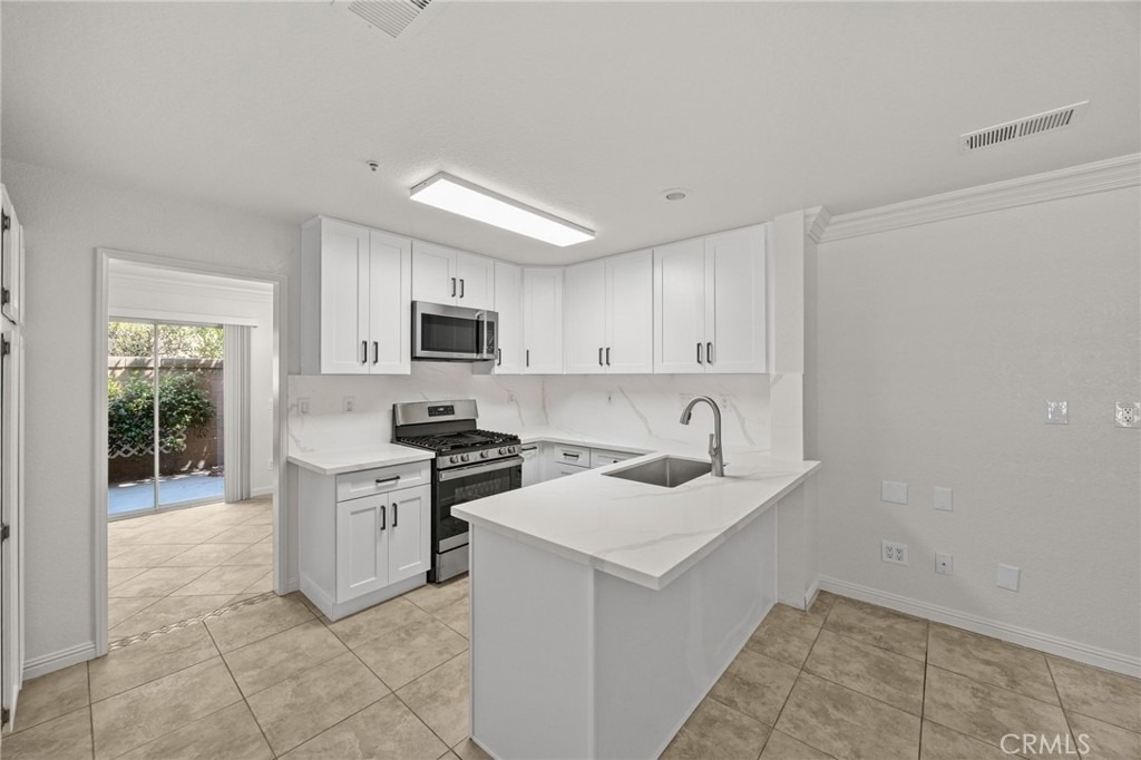 11229 Terra Vista W - Photo 12