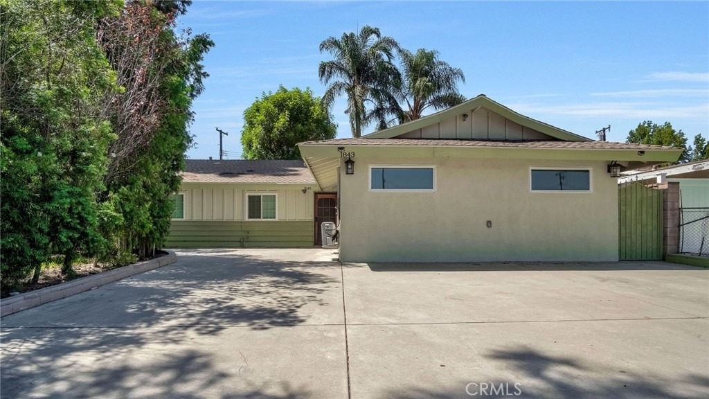 1843 Norval Street - Photo 0