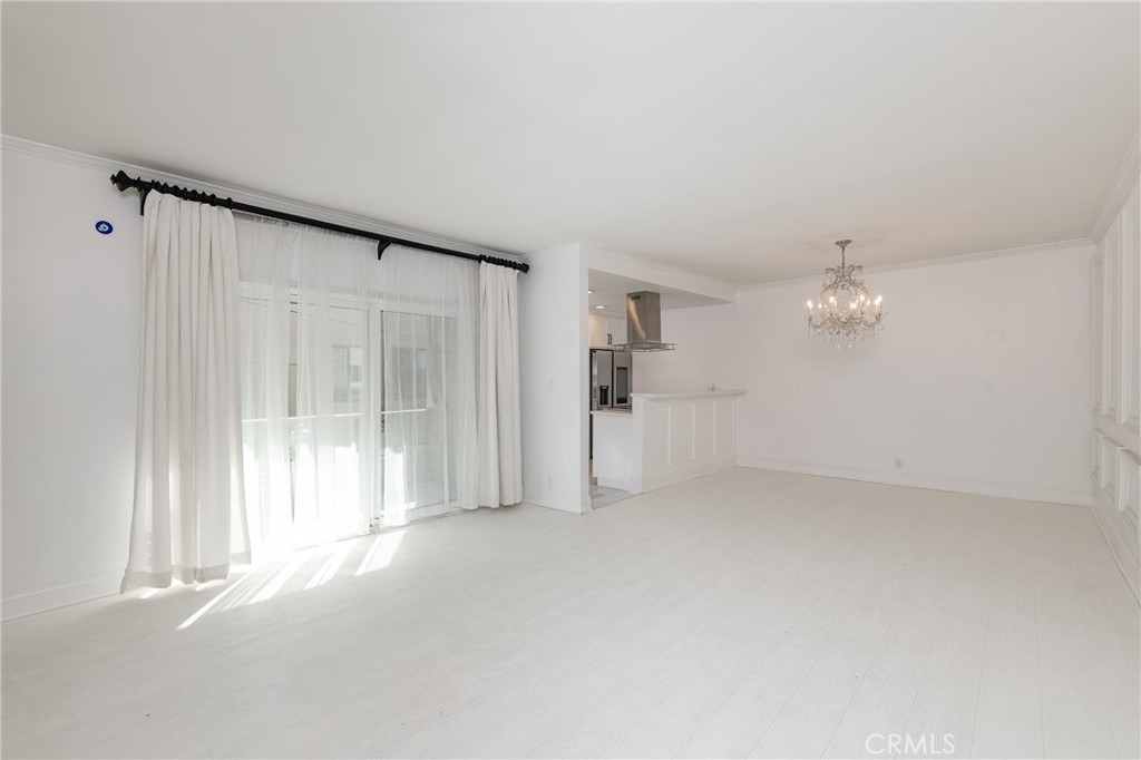 1228 N La Cienega - Photo 8