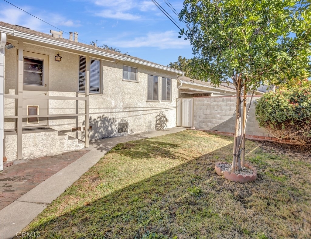 557 Rosemary Lane - Photo 20