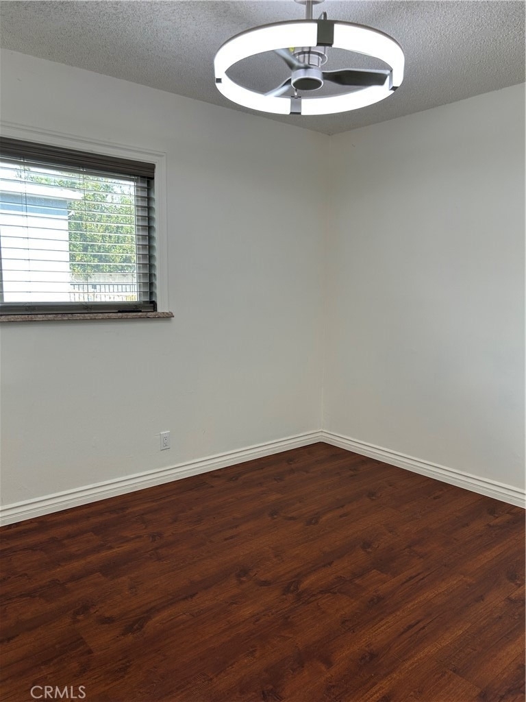 500 N Virginia - Photo 6