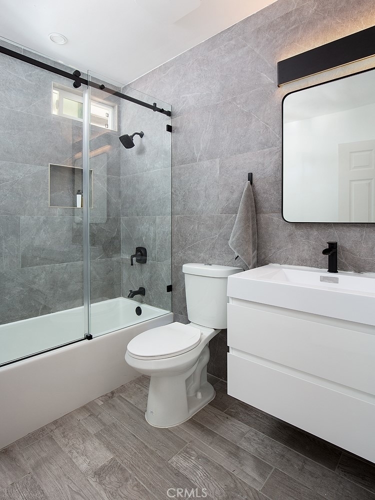 1900 Sycamore Drive - Photo 19