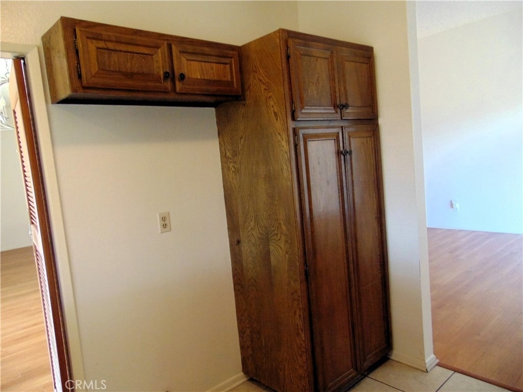880 Kimberly Court - Photo 10
